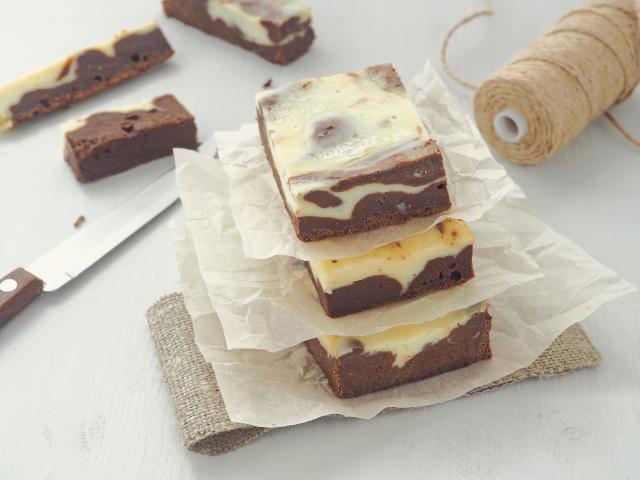 Carla Ferrari : la candidate de Top Chef 2023 partage sa recette signature de brownie marbré au cheesecake