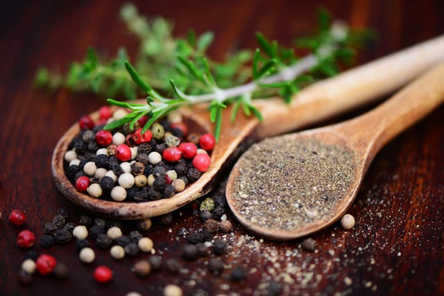 En grains ou moulu, comment bien choisir son poivre ?