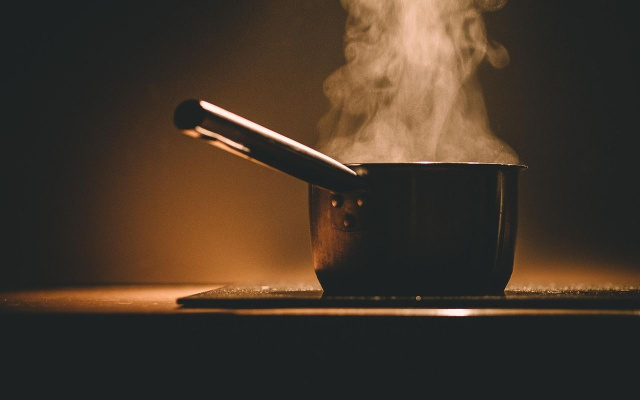 Presque 200 euros d’économie sur cette table de cuisson induction SAUTER, un produit made in France