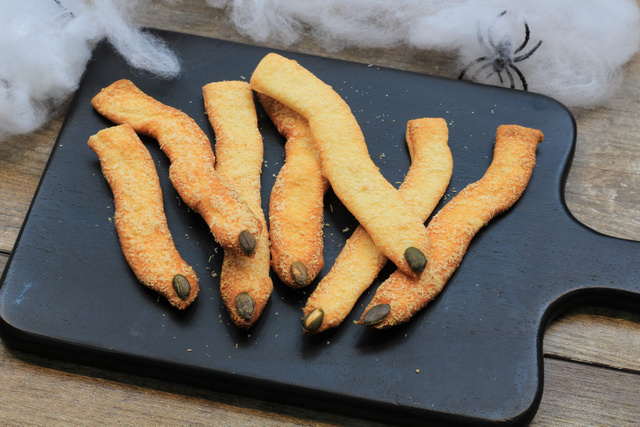 Doigts de sorcière : une recette de gâterie effrayante et délicieuse !