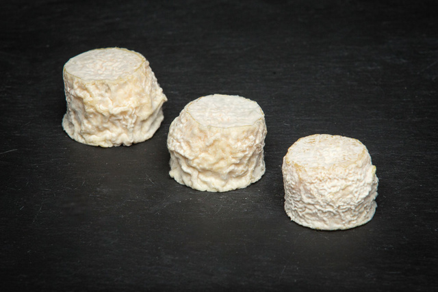 Des boutons de culotte. Adobestock