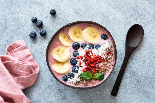 Açaï Bowl : pourquoi ce petit-déjeuner tendance séduit tant ? - Adobestock
