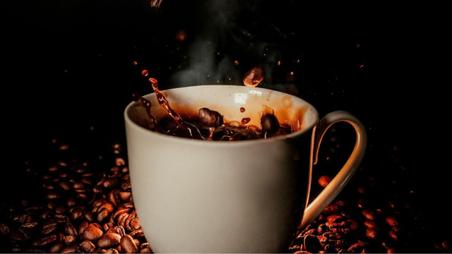 Amazon crée la surprise avec ces 3 machines à café premium en super promo aujourd'hui