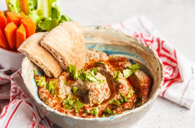 Caviar d'aubergines. Adobestock