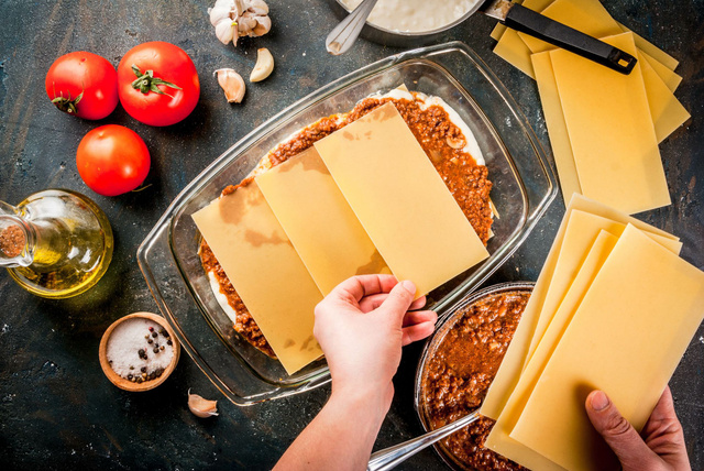 Une diététicienne partage sa recette de lasagnes, un plat parfait pour l'automne !