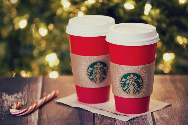 Starbucks : les boissons de Noël viennent d’arriver et vous n’allez pas pouvoir y résister !