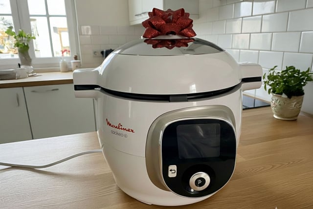 Vous avez reçu un Cookeo à Noël ? Voici les 5 recettes faciles à tester immédiatement !