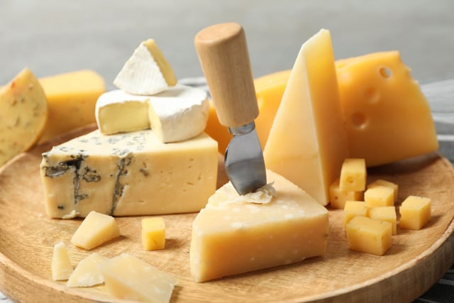Seul un vrai fan de fromage peut continuer d'en manger en découvrant ça !