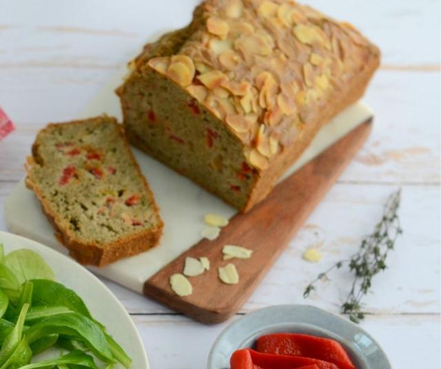Cake salé sans gluten aux légumes et aux amandes. Nadia Paprikas
