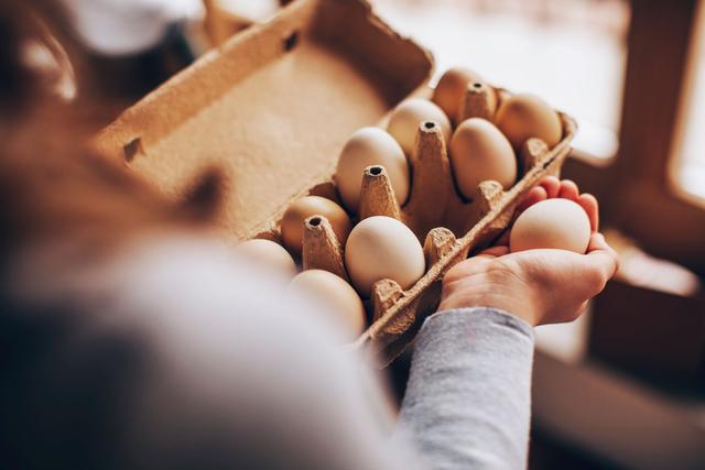 Manger un oeuf n'est pas mauvais pour le cholestérol. Adobestock