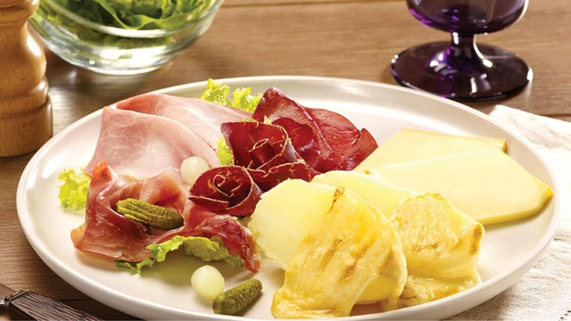Profitez de 38% de réduction sur Amazon pour vous offrir ce superbe appareil à raclette Tefal
