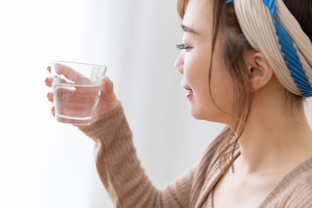 Pour une meilleure digestion, ce mélange à base d’eau fait des miracles !