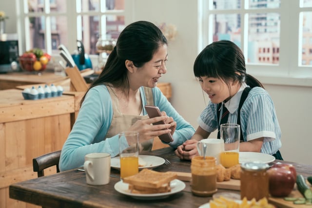 Le petit déjeuner - Adobestock 