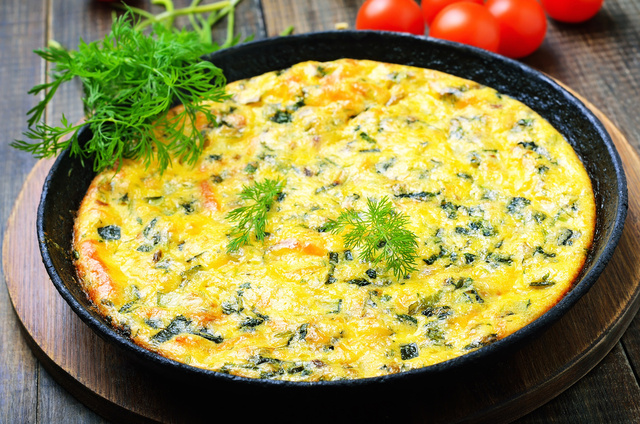 Frittata de courgettes : la recette express où l’on mélange tout dans un saladier et hop au four