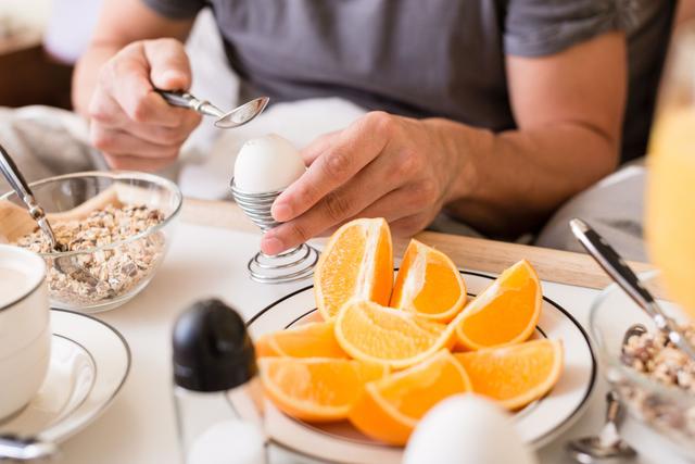 L'oeuf est sources d'omégas 6 et 9. Adobestock