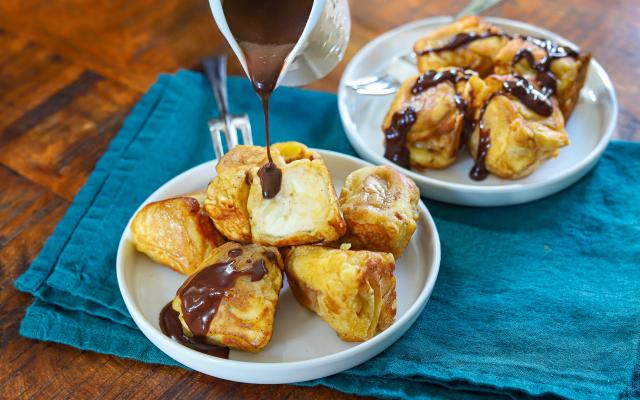 Découvrez nos recettes sucrées à base de banane qui changent du banana bread !