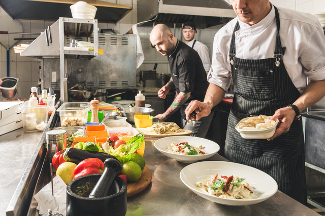 2 étoiles Michelin et menu à 540€ : ce restaurant épinglé pour son hygiène, le chef s'explique