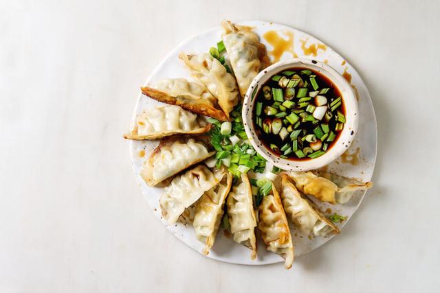 Gyoza, banh-mi, bao ... La street food asiatique s’invite dans nos assiettes