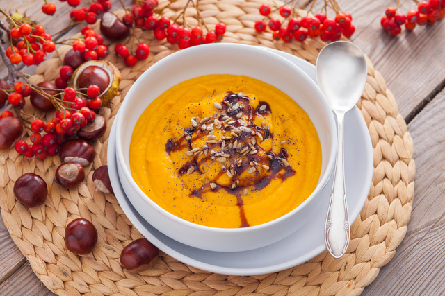 Châtaignes : 10 recettes gourmandes pour sublimer ce fruit d’automne