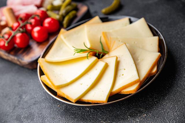 Fromage à raclette : nos meilleures recettes à faire avec des restes