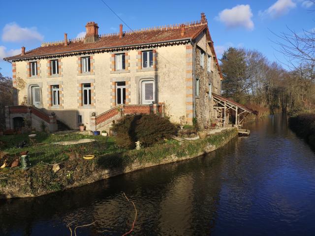 Les “Coups de pousse” de 750g pour la ferme pédagogique et la filature de laine du Petit Auney (Bocage du Mont Saint Michel)