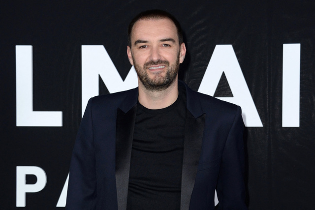 “Je n’étais pas préparé à ça” : Cyril Lignac revient sur ses premiers pas difficiles à la télévision