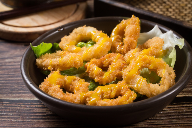 Beignets de calamars/ Adobe Stock