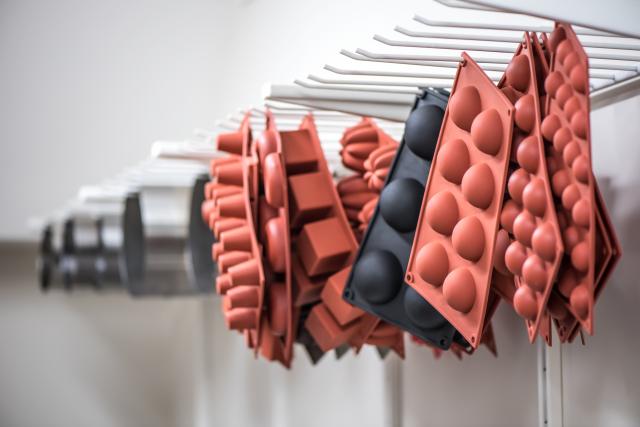 Faut-il beurrer son moule en silicone ?
