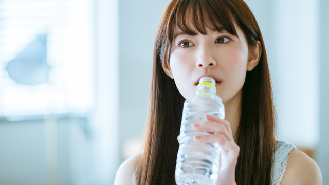 Hydratation : cette habitude que vous croyez bonne… mais qui fatigue votre corps