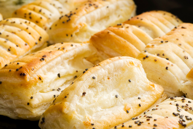 Apéritif du Nouvel An : la recette de feuilletés au fromage de Laurent Mariotte
