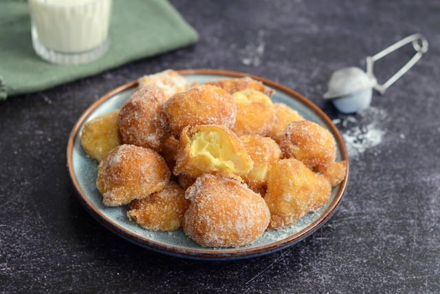 Mardi gras : notre recette de pets de nonne gonflés, dorés et légers