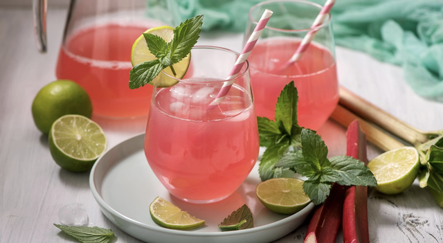 Citronnade : voici nos 3 meilleures recettes pour la faire maison à l’approche de l’été !