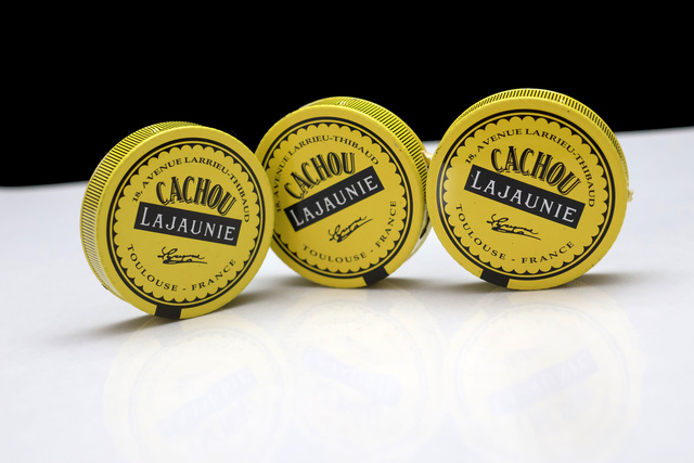 Fin d’une époque : le bonbon à la célèbre petite boîte jaune et noire va disparaitre des rayons