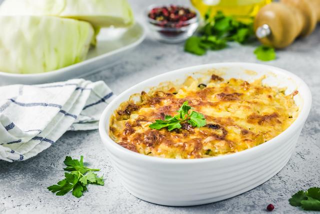 Ne jetez pas vos fanes de radis, cuisinez-les ! - Adobestock 