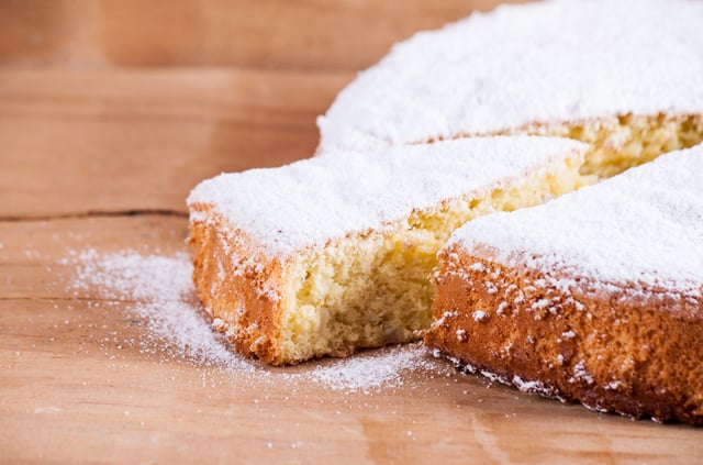 Un simple verre de lait suffit pour préparer ce gâteau moelleux et réconfortant