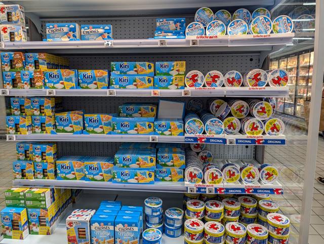 Boursin, Vache Qui Rit, Kiri : voici ce qui pourrait bientôt changer pour ces fromages emblématiques