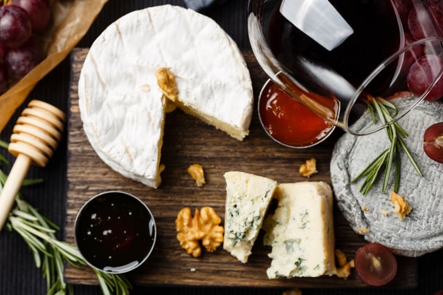 5 associations magiques entre fromages et confitures