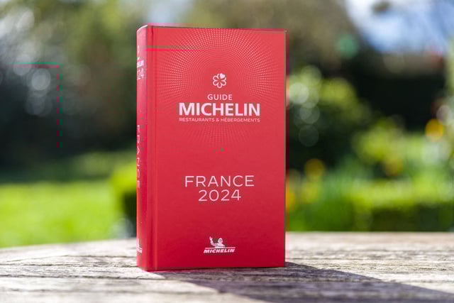 Michelin 2024 : les chefs Guy Savoy et Michel Sarran ont-ils retrouvé leurs étoiles perdues l'an dernier ?