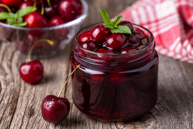 Confiture de cerises : notre recette infaillible pour obtenir une texture parfaite