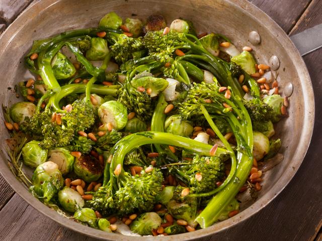 PAS BEURK : Ces 15 légumes qui sont meilleurs rôtis au four