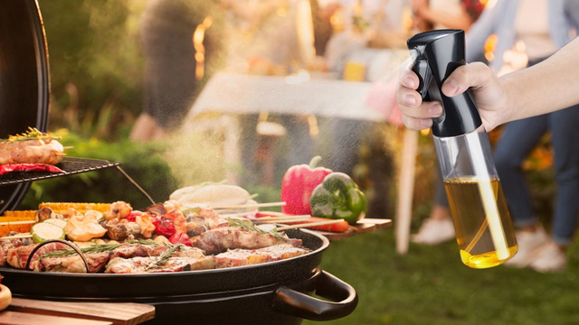 Pour moins de 7 euros, ce pulvérisateur à huile va révolutionner l'utilisation de votre Airfryer