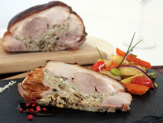 Recette - Epaule de porcelet farcie aux cèpes et son jus, méli-mélo de