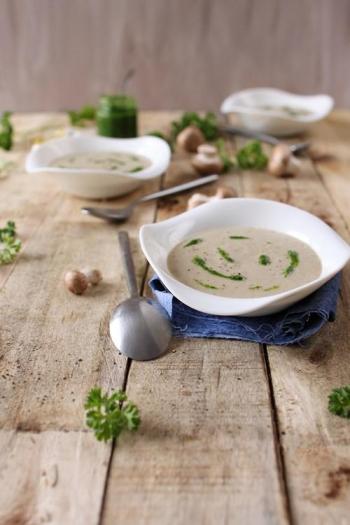 Velouté De Champignons De Paris à La Moutarde